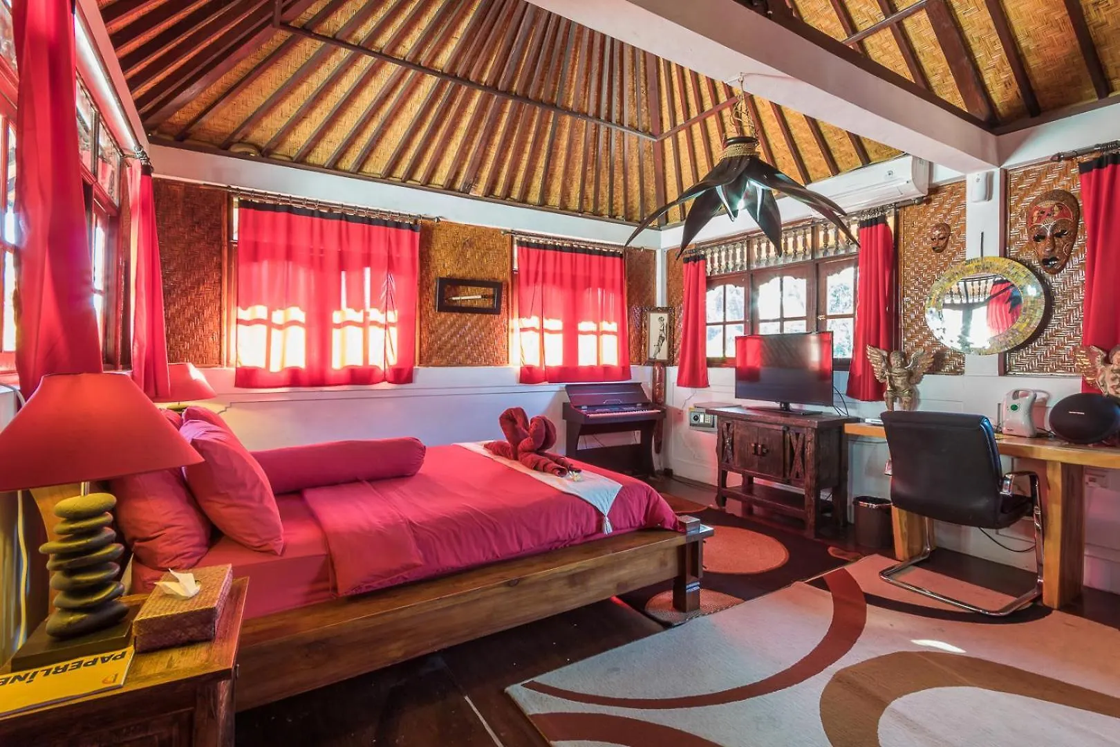 Villa Blue - 4Br Authentic And Atypical Villa In Seminyak 0*, Семиньяк Индонезия